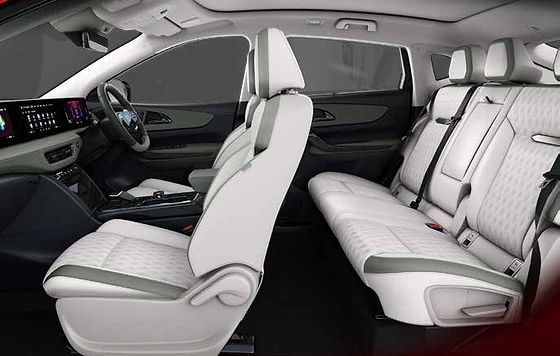 Mahindra XEV 9e, Perforated leatherette upholstery for front and rear seats