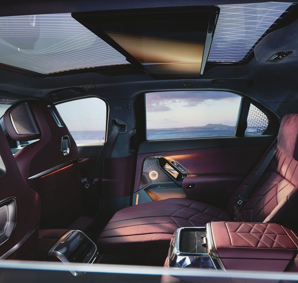 BMW i7 — Executive Lounge rear seating under the Panoramic Sky Lounge roof