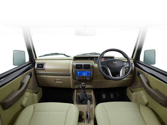 Mahindra Bolero, Dual-tone dashboard with central touchscreen and wood-finish accents
