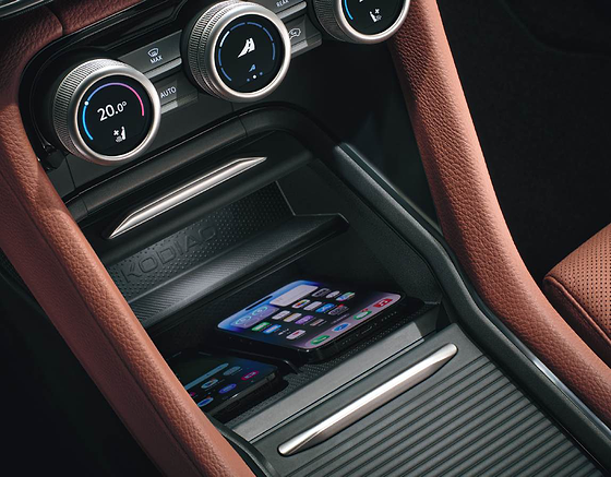 Skoda Kodiaq, Dual smartphone wireless charging tray with cooling