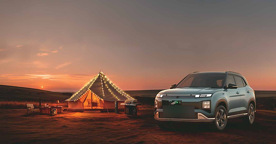 Hyundai Creta Electric, Vehicle-to-Load (V2L) powers appliances outside the car
