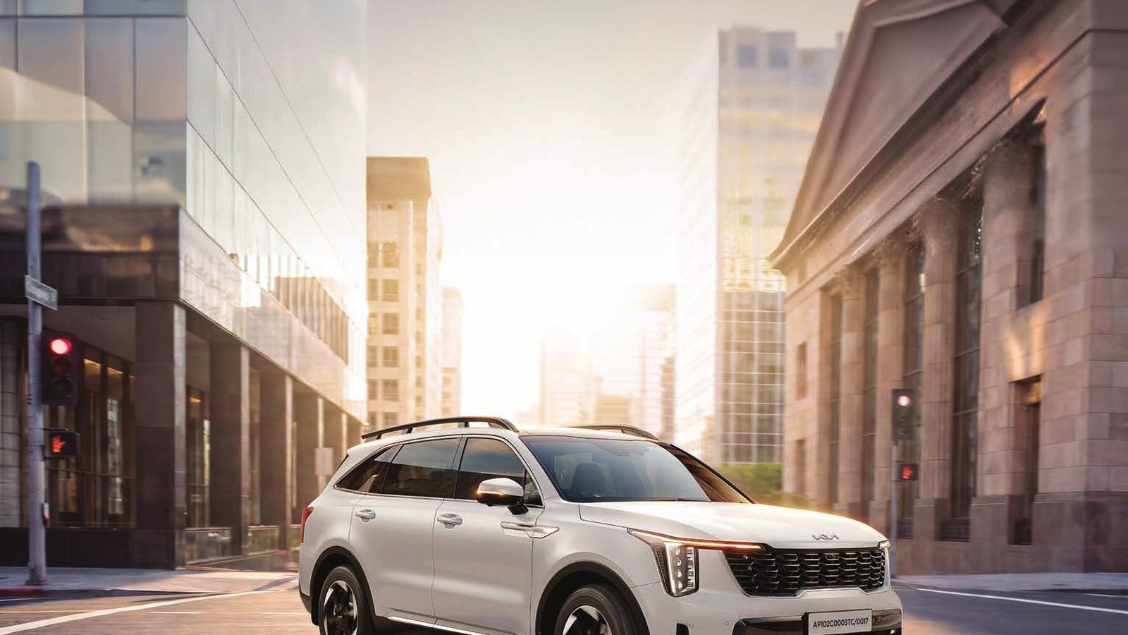 Kia Sorento — 1.6 Turbo GDI strong hybrid — 178 bhp engine + 64 bhp motor with a 6-speed automatic