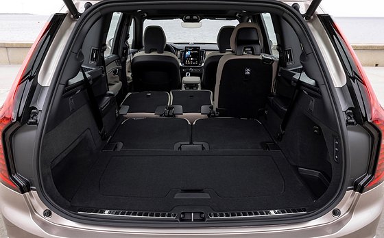 Volvo XC90, Second and third rows fold flat for a versatile, near-flat load bay
