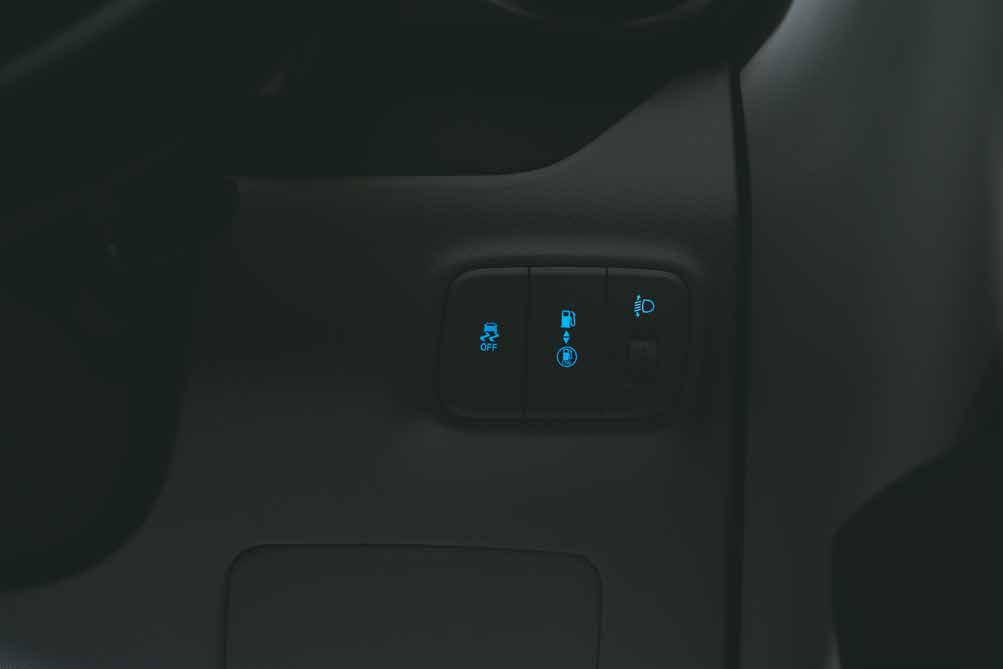 Hyundai Grand i10 Nios — CNG-petrol changeover switch