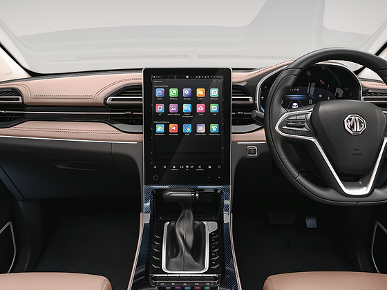 MG Hector Plus, 14-inch (35.56 cm) HD portrait infotainment touchscreen