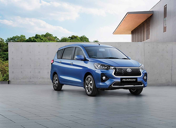 Toyota Rumion, Toyota Rumion front three-quarter exterior styling