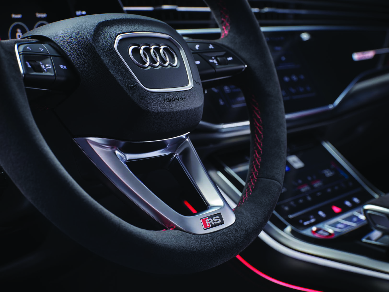 Audi RS Q8 Performance — RS flat-bottom multifunction sport steering wheel with RS badge