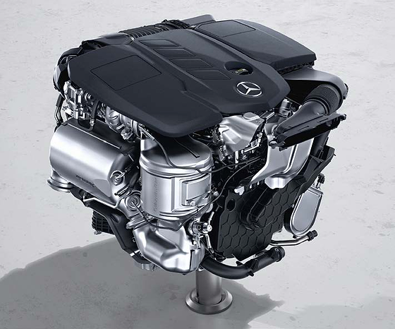 Mercedes-Benz GLE, 4-cylinder diesel engine with a 48-volt mild-hybrid system.