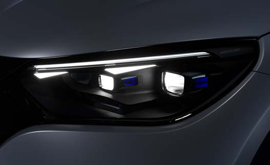 Mercedes-Benz EQE SUV — DIGITAL LIGHT LED headlamp with adaptive high-beam and blue Electric Art accents