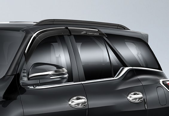 Toyota Fortuner, Side window door visors with roof rails