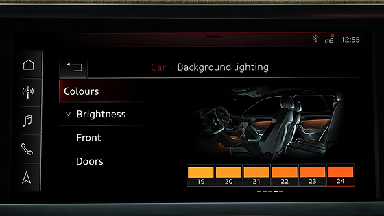 Audi Q3 (2022-2026), MMI menu for selecting the interior ambient lighting colour and brightness.