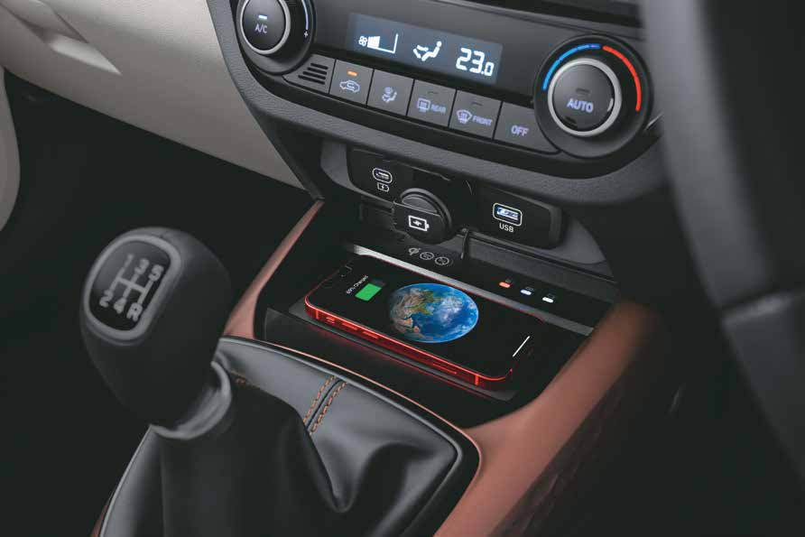 Hyundai Aura — Wireless phone charger