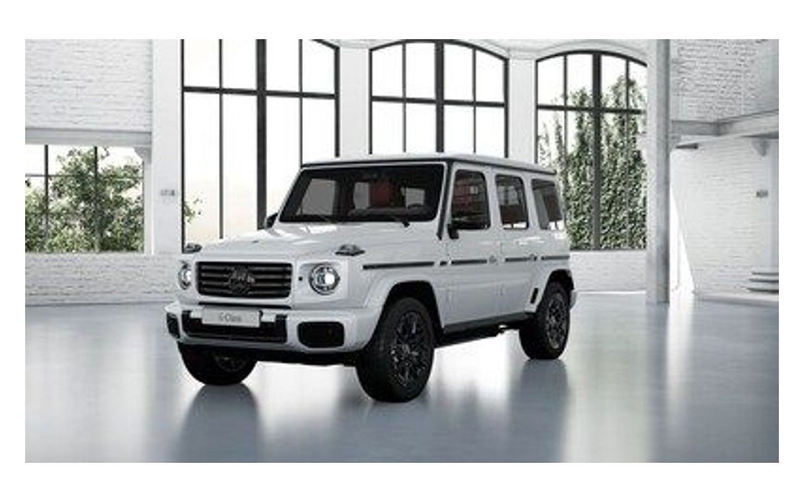 Mercedes-Benz G 580 with EQ Technology in Opalite White Bright