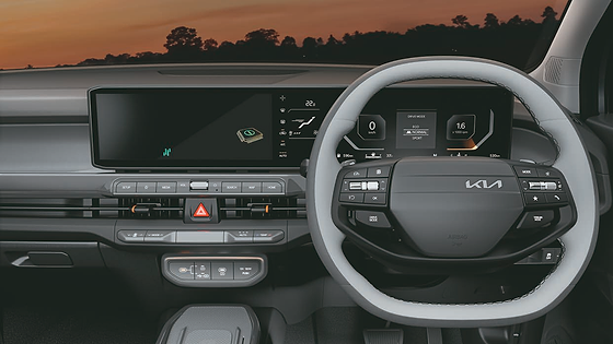 Kia Syros, Trinity Panoramic Display linking the digital cluster and touchscreen