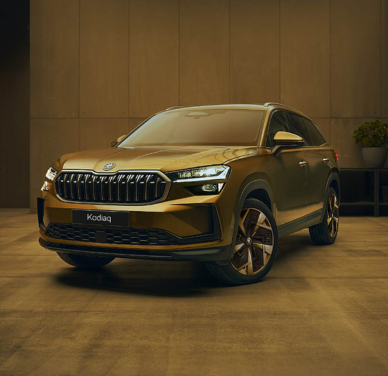 Skoda Kodiaq, Bold front fascia with the upright Škoda grille and slim LED headlights