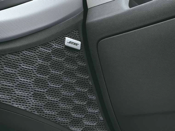 Hyundai Creta, Bose premium sound system: 8 speakers