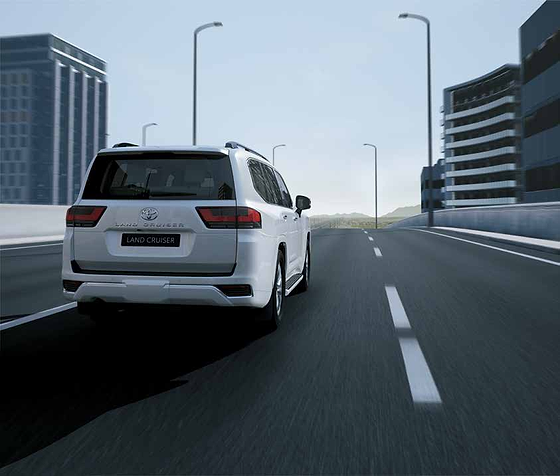 Toyota Land Cruiser, Full-width rear combination lamps with sequential turn indicators