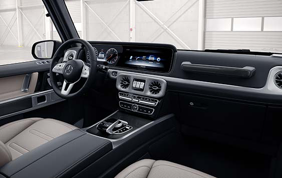 Mercedes-Benz G-Class, Twin 12.3-inch widescreen displays for the instrument cluster and media, set beneath one continuous glass panel