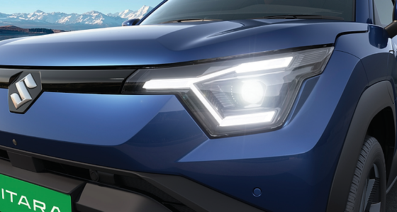 Maruti Suzuki e Vitara, LED headlamps with a three-point LED signature and a connected light bar running across the nose.