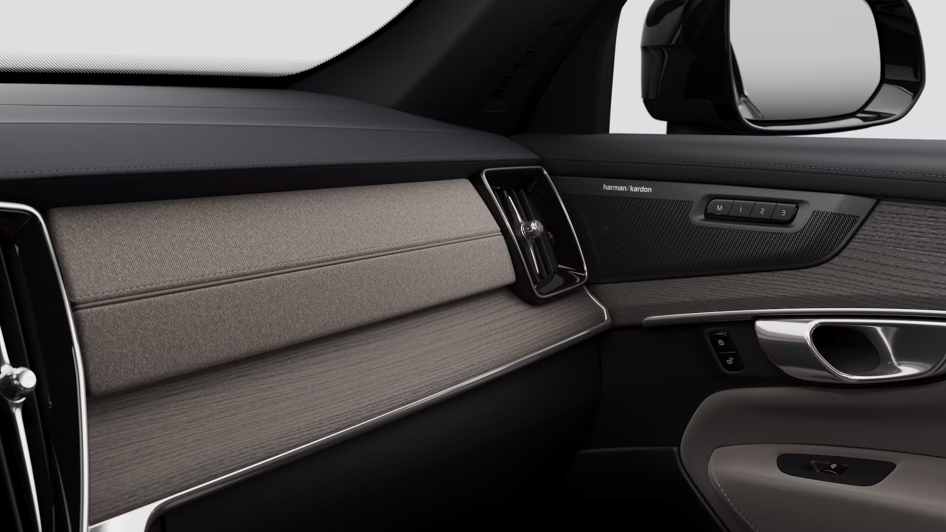 Volvo XC90 — Harman Kardon premium audio with driftwood décor inlay