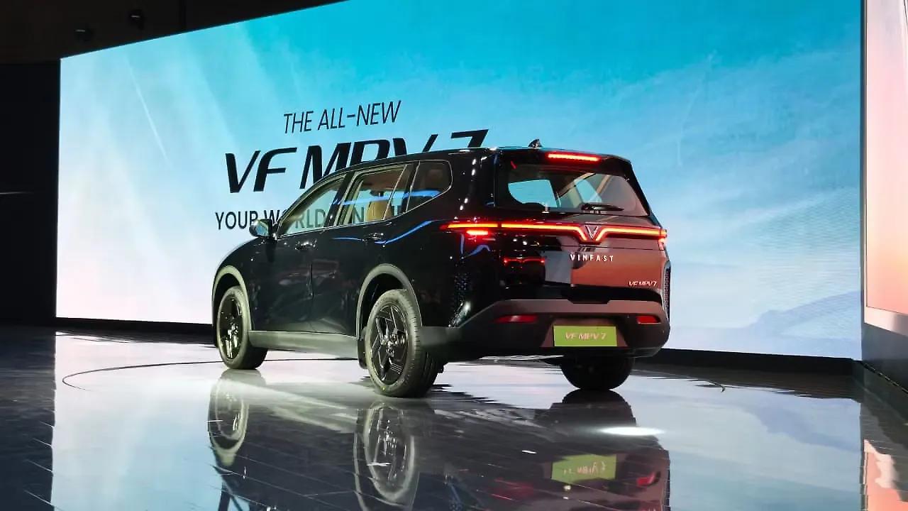 VinFast VF MPV 7 — image 5