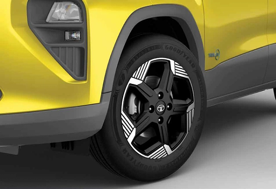 Tata Punch EV, R16 diamond-cut alloy wheels with 195/60 R16 low rolling resistance tyres