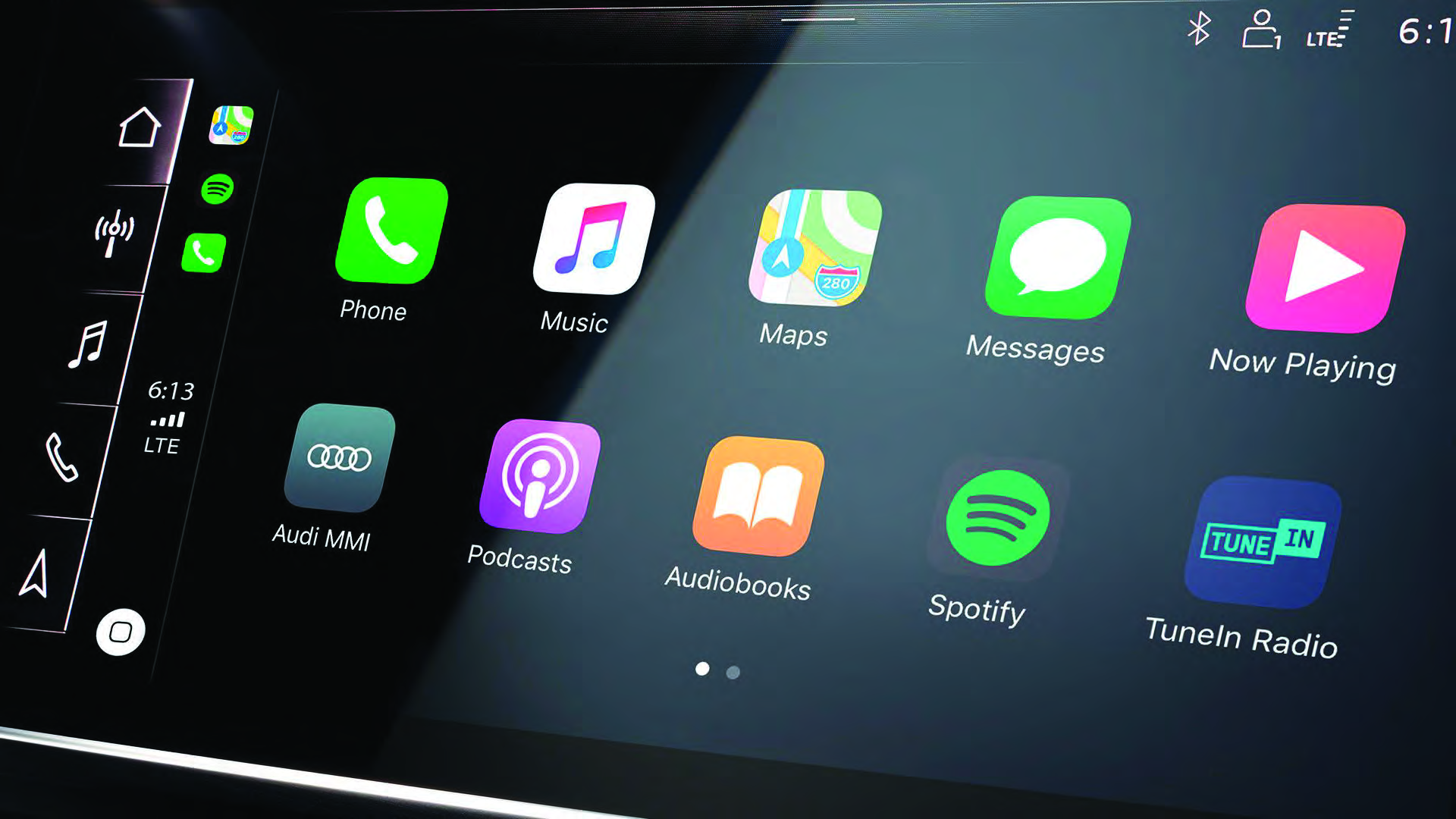 Audi RS Q8 Performance — Apple CarPlay smartphone interface on the MMI touchscreen