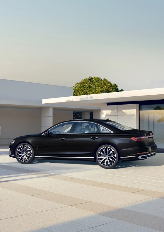 Audi A8 L, Long-wheelbase silhouette of the Audi A8 L on 21-inch alloy wheels