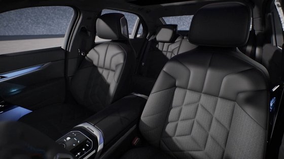 BMW i7, Long-wheelbase rear cabin: 3,215 mm of wheelbase turned into lounge space