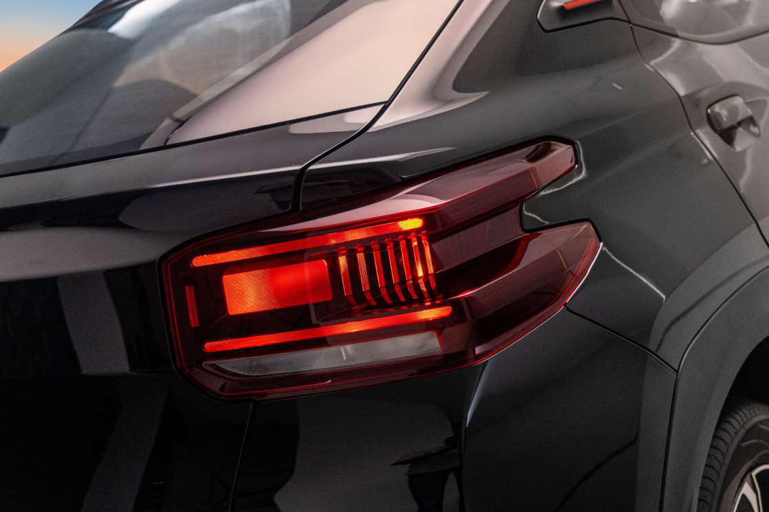 Citroën Basalt X — 3D-effect LED tail lamps