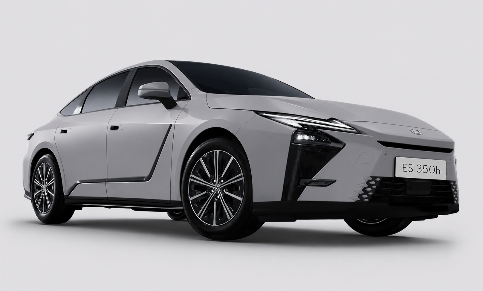 Lexus ES 350h in Sonic Titanium