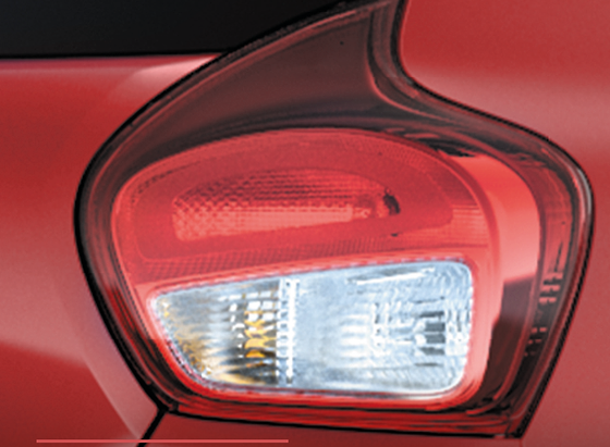 Maruti Suzuki Celerio, Droplet-styled tail lamp with clear-lens reversing section