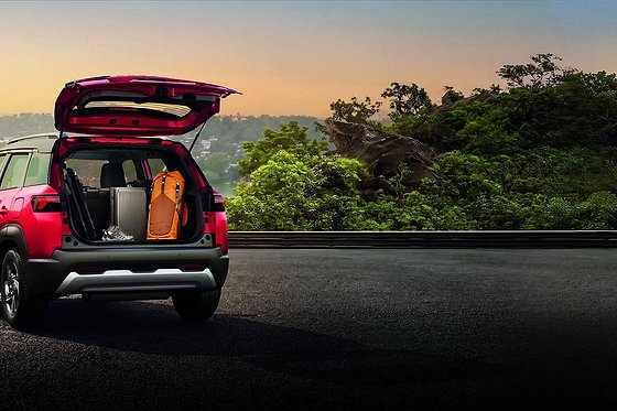 Maruti Suzuki Brezza, Spacious, practical boot that easily swallows weekend luggage.
