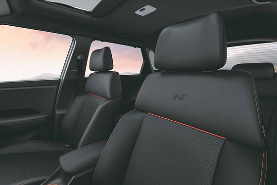 Hyundai Venue N Line, Sporty black leatherette seats with N branding and red piping