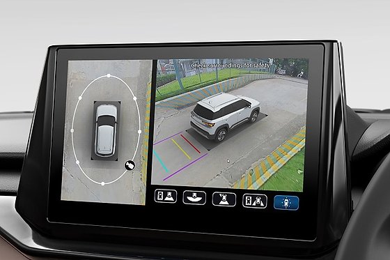 Maruti Suzuki Brezza, 360-degree view camera for confident parking in tight spaces.