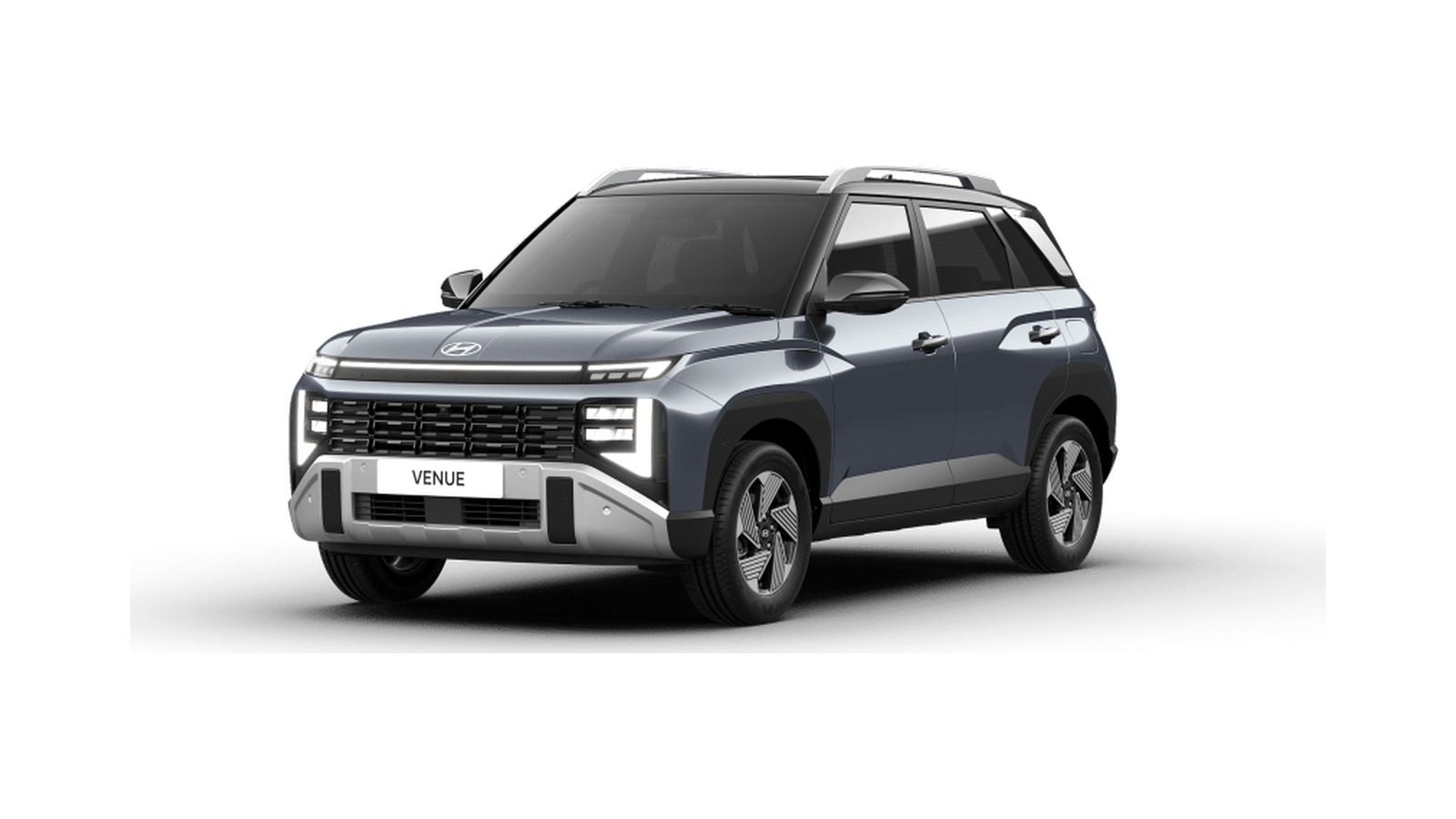 Hyundai Venue in Hazel blue with Titanium Black Roof
