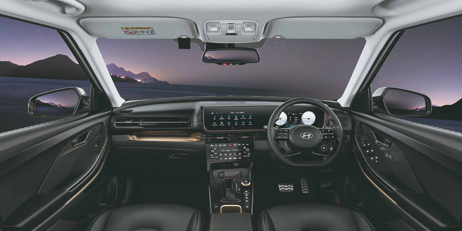Hyundai Alcazar — ALCAZAR Knight all-black interior with brass-coloured inserts