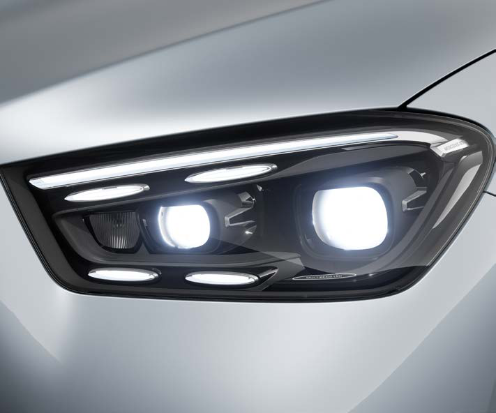 Mercedes-Benz Mercedes-AMG GLE 53 Coupe — MULTIBEAM LED adaptive headlights with active cornering light and ULTRA RANGE high beam