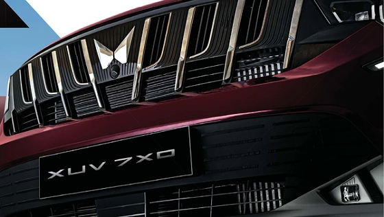 Mahindra XUV 7XO, Signature piano black grille with jewel-like Talon accents
