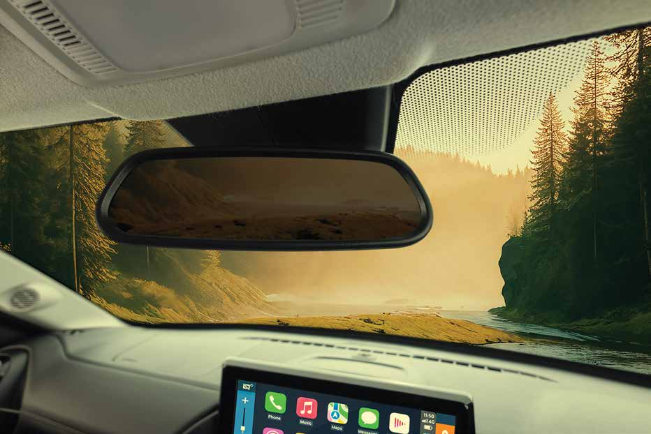 Citroën C3 X — Auto-dimming (electrochromic) inside rear-view mirror
