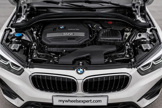 BMW X1 photo