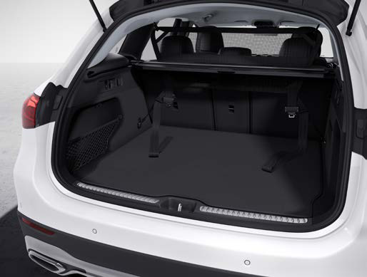 Mercedes-Benz GLC — Luggage compartment with folding rear seats