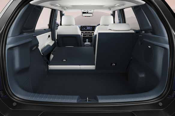 Hyundai Venue — 60:40 split rear seat