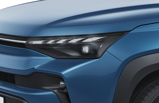 Maruti Suzuki Victoris, Bold-cut LED headlamps with integrated LED daytime running lights