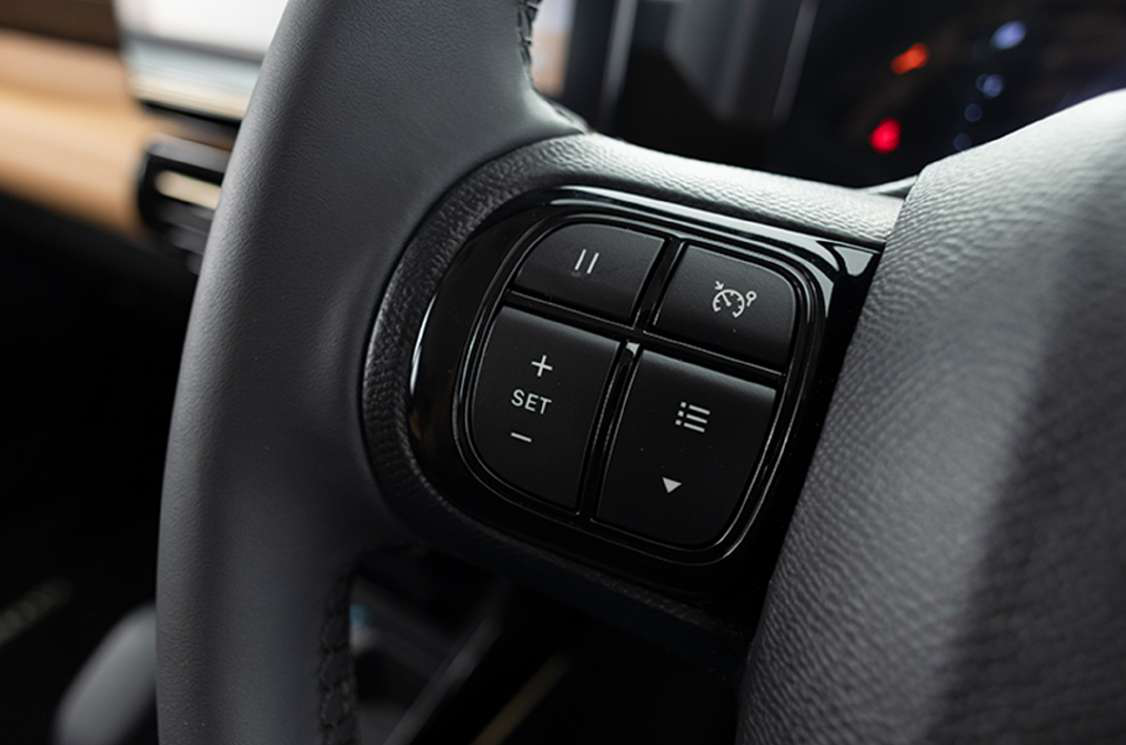 Citroën Basalt X — Cruise control with speed limiter