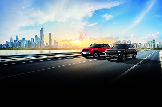 Maruti Suzuki Brezza, Available in a range of striking dual-tone and single-tone colour options.