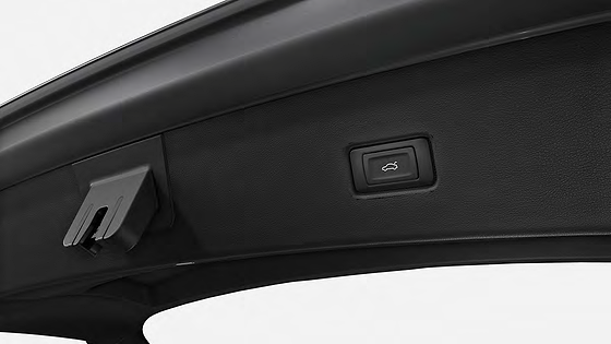 Audi Q8, Electrically opening and closing luggage-compartment lid.