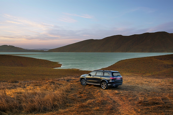 Mercedes-Benz GLS, Off-road capability with all-wheel drive and generous ground clearance