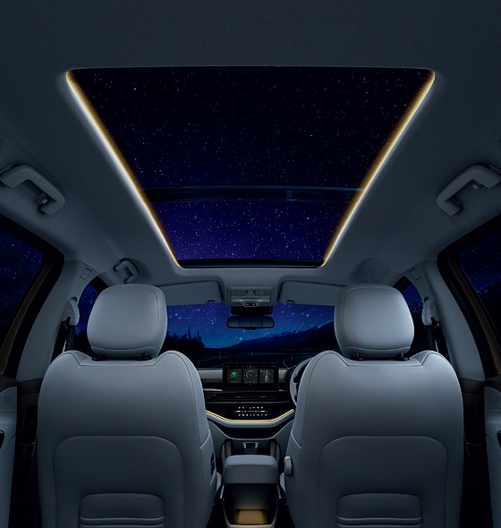 Tata Safari, Voice-assisted panoramic sunroof with mood lighting