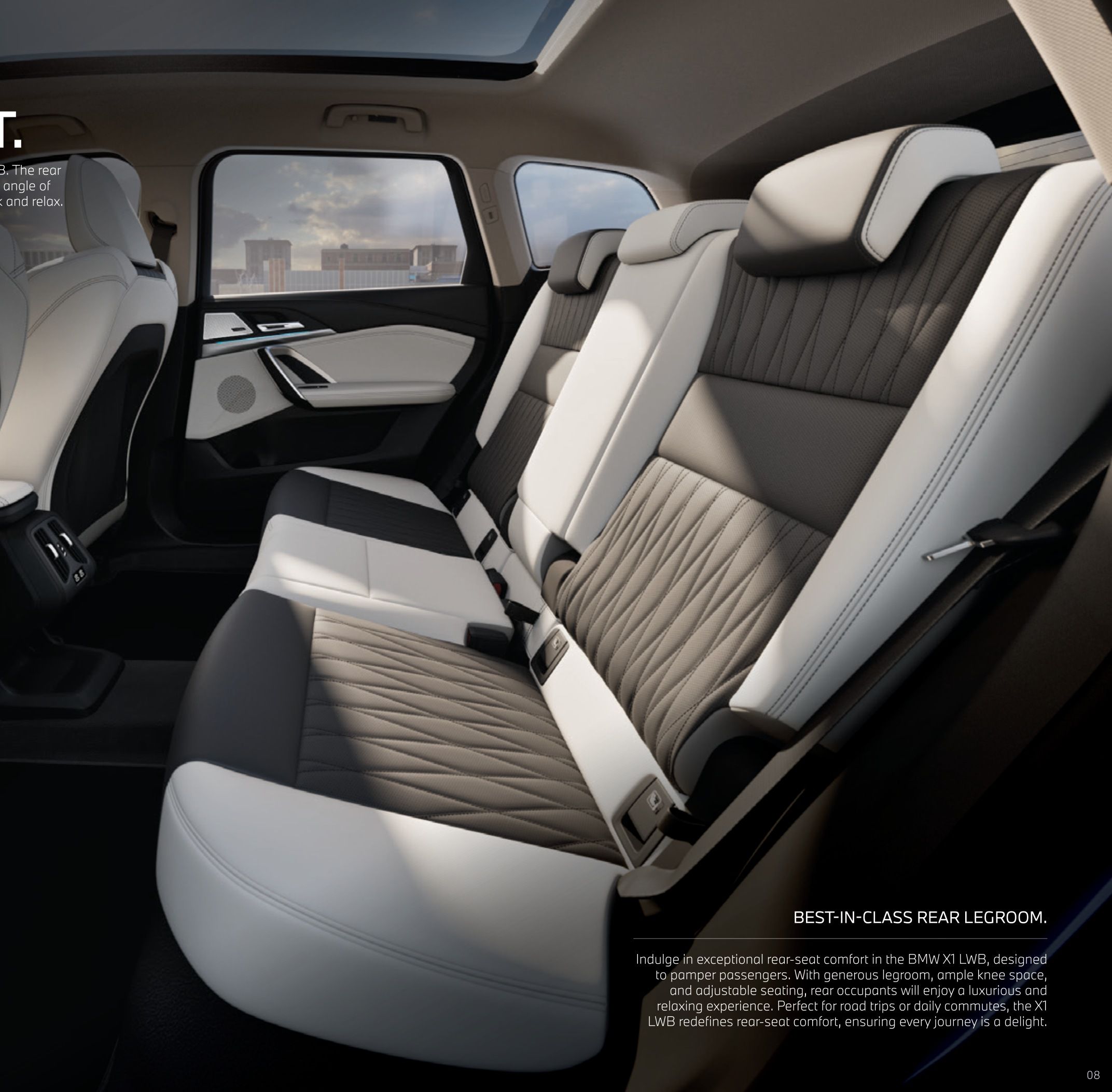 BMW X1 LWB — Best-in-class rear legroom: +109 mm kneeroom, longer cushion and reclining rear seats